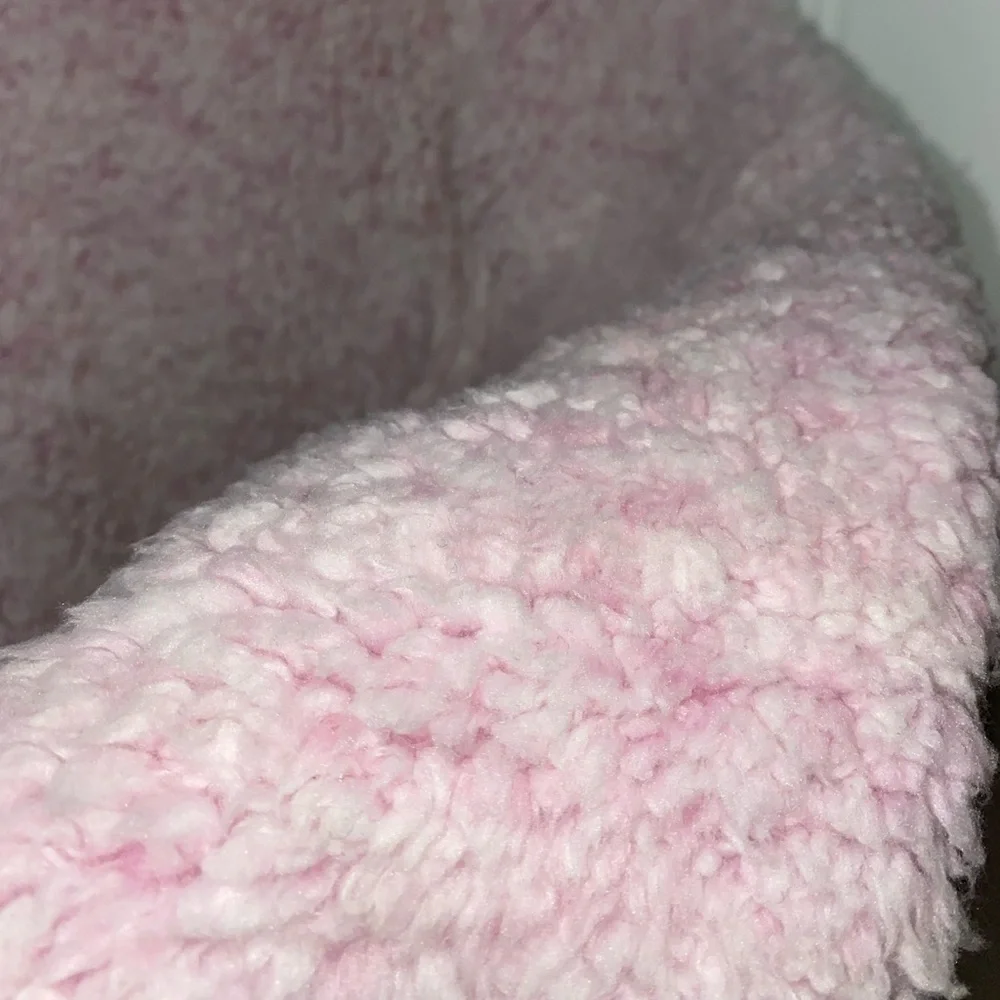 Sweater - Picture 2 of 5